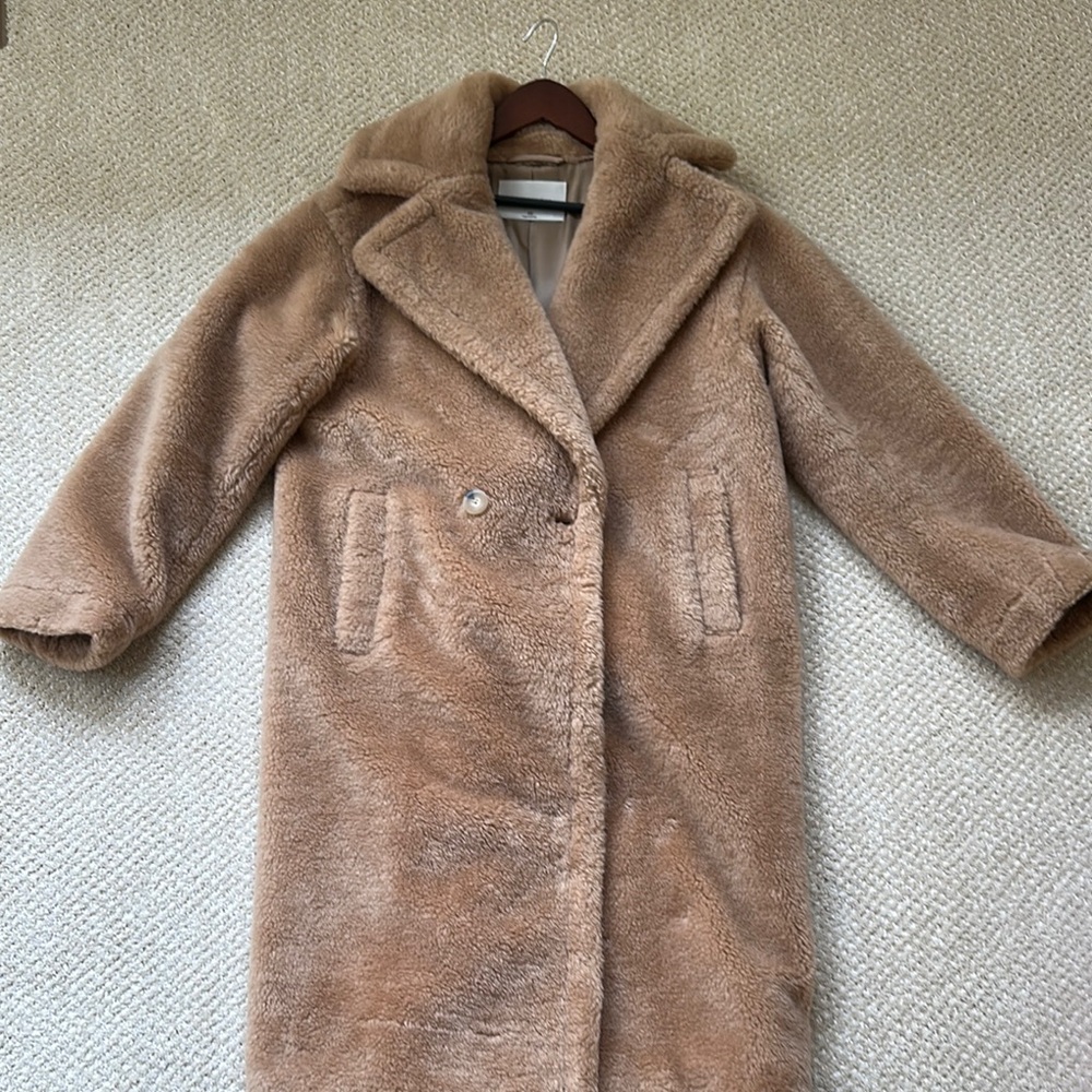 Women's Tan Faux Fur Coat